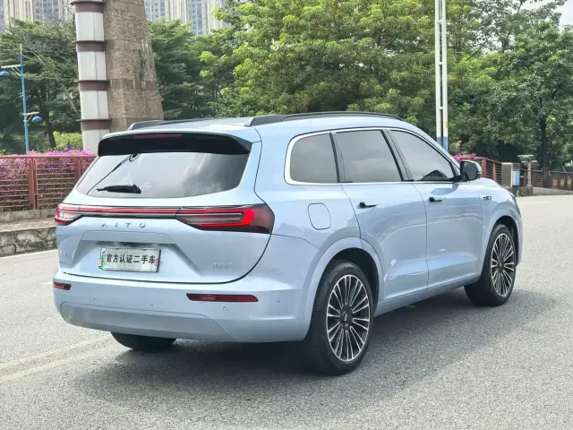 Aito M7 — Фото автомобиля 21