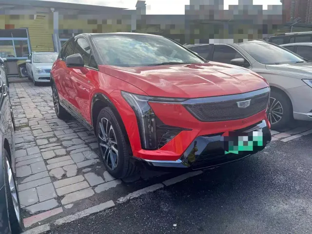 Cadillac Optiq — Фото автомобиля 4
