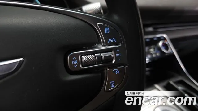 Genesis GV80 2.5T Бензин AWD — Фото автомобиля 26
