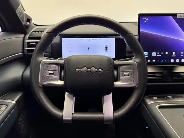 BYD FangChengBao Titanium 7 — Фото автомобиля 11