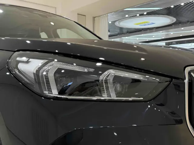 BMW X1 — Фото автомобиля 16