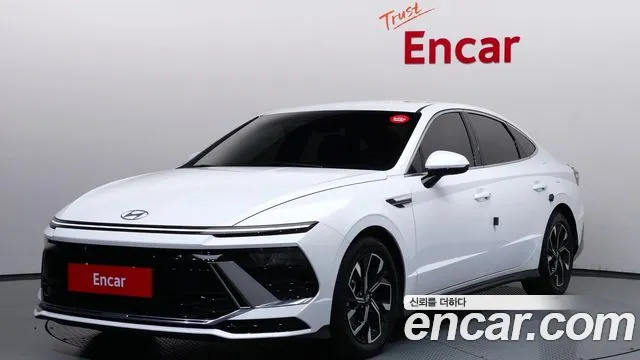 Фотография автомобиля — Hyundai Sonata DN8