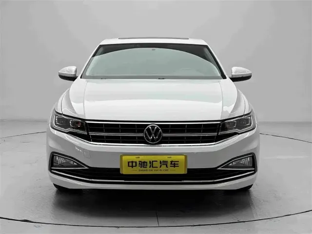 Volkswagen Bora 2021 1.5L Automatic Comfort Smart Edition — Фото автомобиля 2