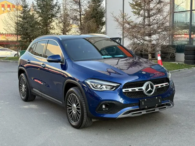 Фотография автомобиля — Mercedes-Benz GLA-Class