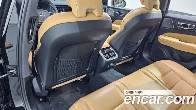 Вольво S60 S60 третьего поколения B5 Inscription — Фото автомобиля 24