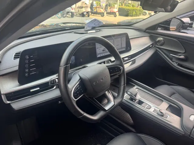 Chery Arrizo 8 — Фото автомобиля 8