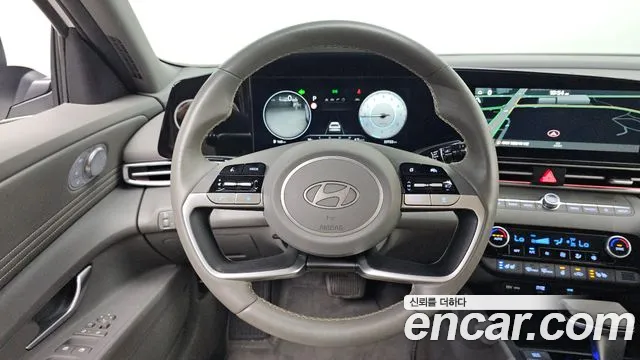 Hyundai AVANTE Новый Avante (CN7) — Фото автомобиля 15