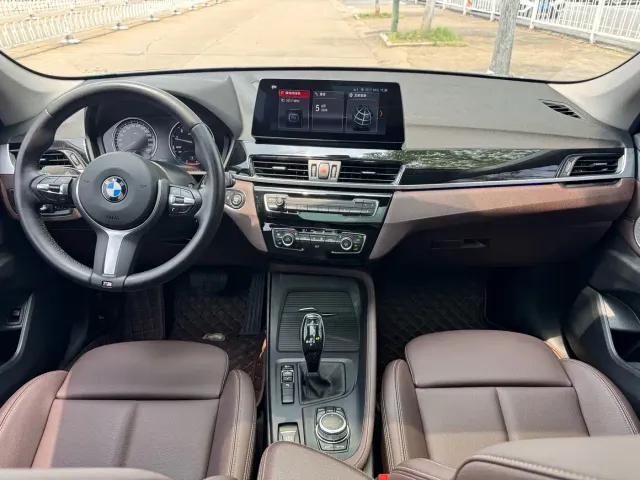 BMW X1 — Фото автомобиля 18