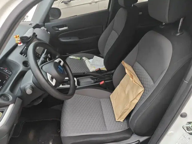 Honda Fit — Фото автомобиля 7