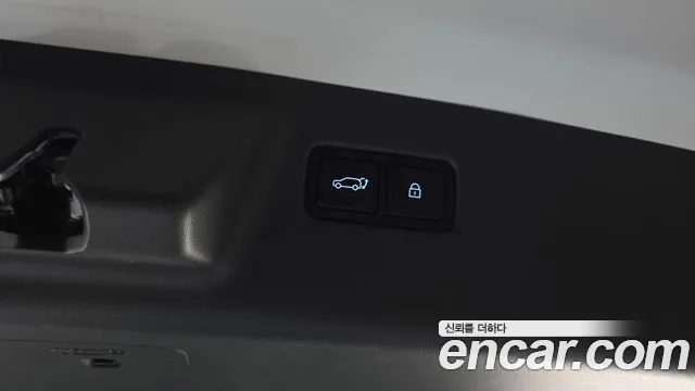 Hyundai Santa Fe MX5 — Фото автомобиля 22