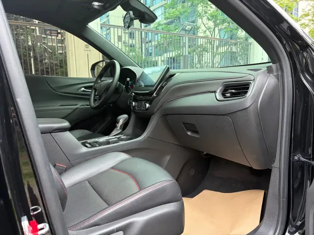 Chevrolet Equinox — Фото автомобиля 17