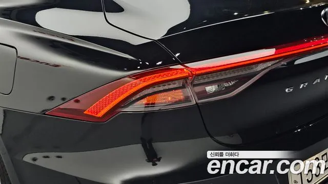 Hyundai Grandeur Новый Grandeur IG — Фото автомобиля 19