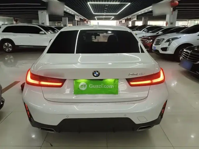 BMW 3 Series — Фото автомобиля 5