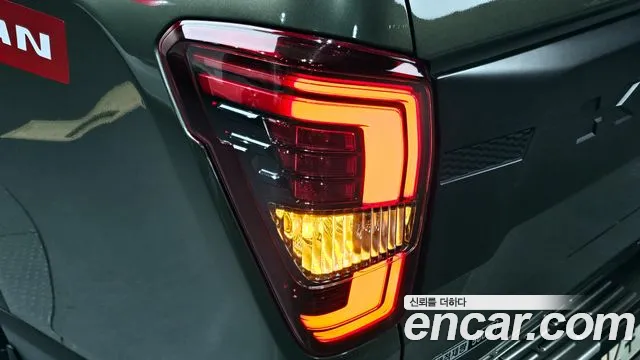 KG_Mobility_Ssangyong Rexton Новый Rexton Sport Khan Дизель 2.2 4WD — Фото автомобиля 20