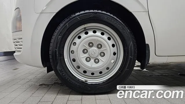Hyundai Staria Staria Карго 5 мест — Фото автомобиля 5