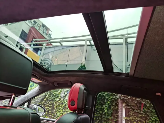 Porsche Macan — Фото автомобиля 21