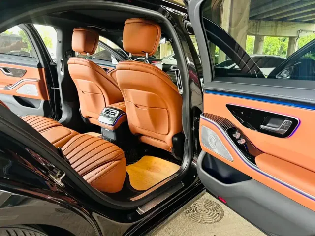 Mercedes-Benz S-Class — Фото автомобиля 18
