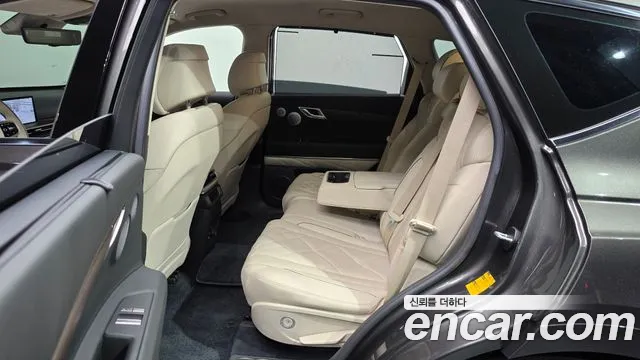 Genesis GV80 — Фото автомобиля 16