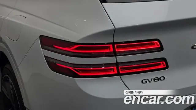 Genesis GV80 — Фото автомобиля 8