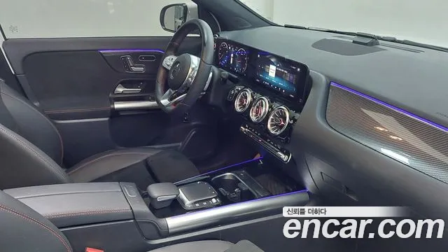 Mercedes-Benz GLA-Class — Фото автомобиля 9