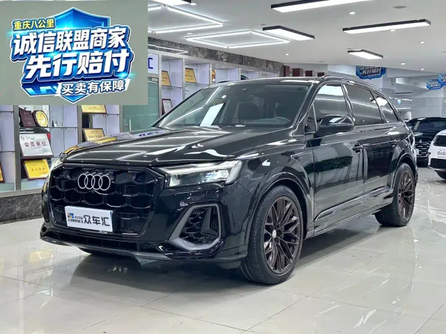 Фотография автомобиля — Audi Q7