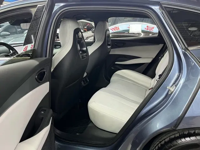 BYD Seal 06 — Фото автомобиля 8