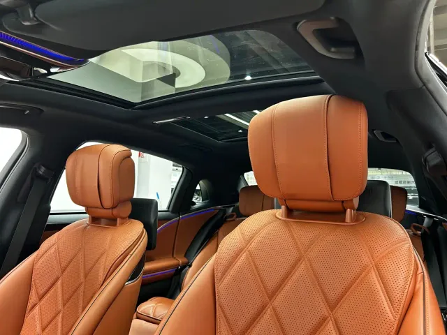Mercedes-Benz Maybach S-Class — Фото автомобиля 12