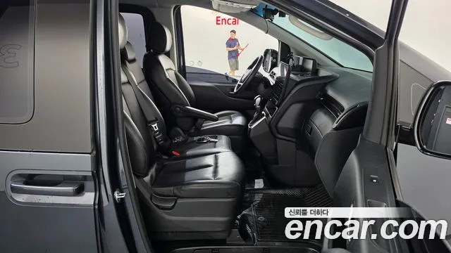 Hyundai Staria — Фото автомобиля 16