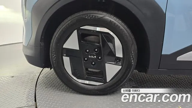 Kia EV3 — Фото автомобиля 5