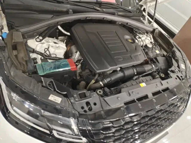 Land Rover Range Rover Velar — Фото автомобиля 19
