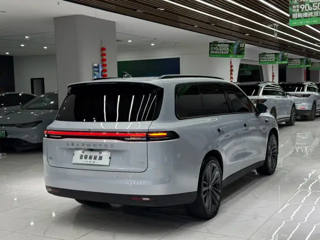 Leapmotor Leapmotor C16 2026 Model Year EV 630 LiDAR Premium Edition 6-Seater — Фото автомобиля 13