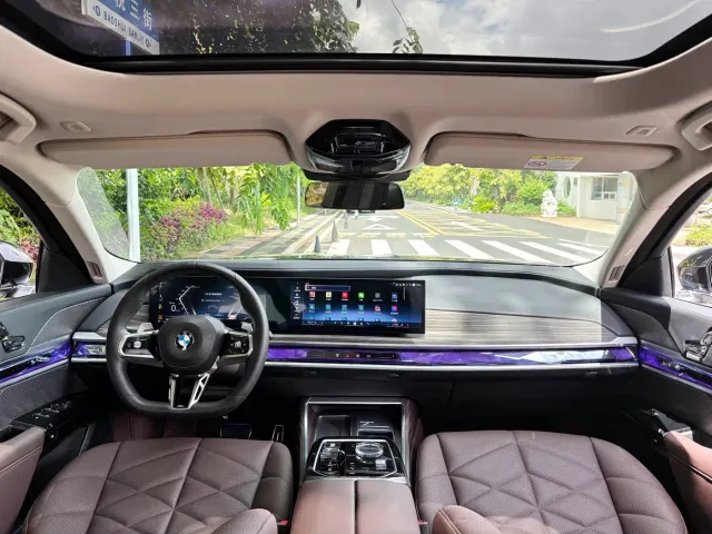 BMW 7 Series — Фото автомобиля 5