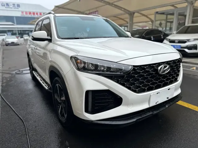 Hyundai ix35 — Фото автомобиля 3