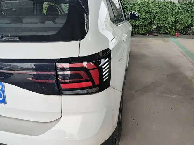 Volkswagen T-Cross — Фото автомобиля 7