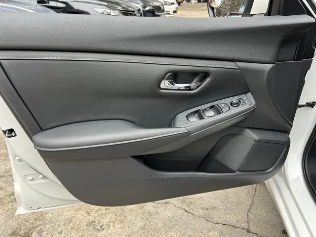 Nissan Sylphy — Фото автомобиля 5