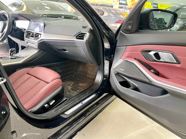 BMW 3 Series — Фото автомобиля 14