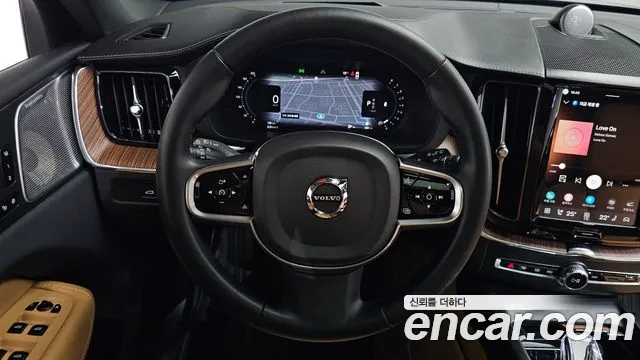 Volvo XC60 2nd Gen — Фото автомобиля 19