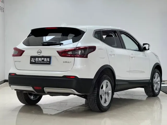 Nissan Qashqai — Фото автомобиля 4