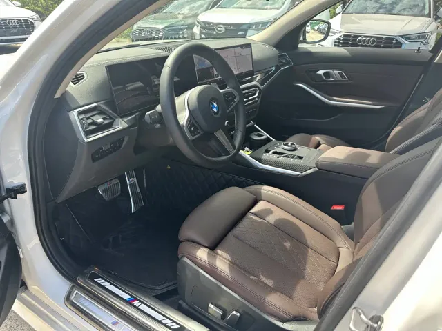 BMW 3 Series — Фото автомобиля 4