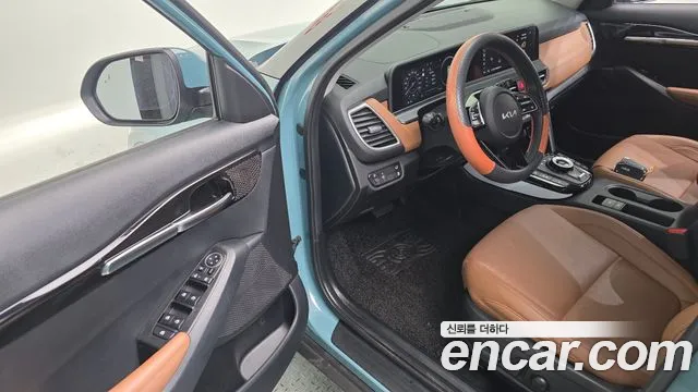 Kia Seltos Новый Seltos Бензин 2.0 2WD — Фото автомобиля 11