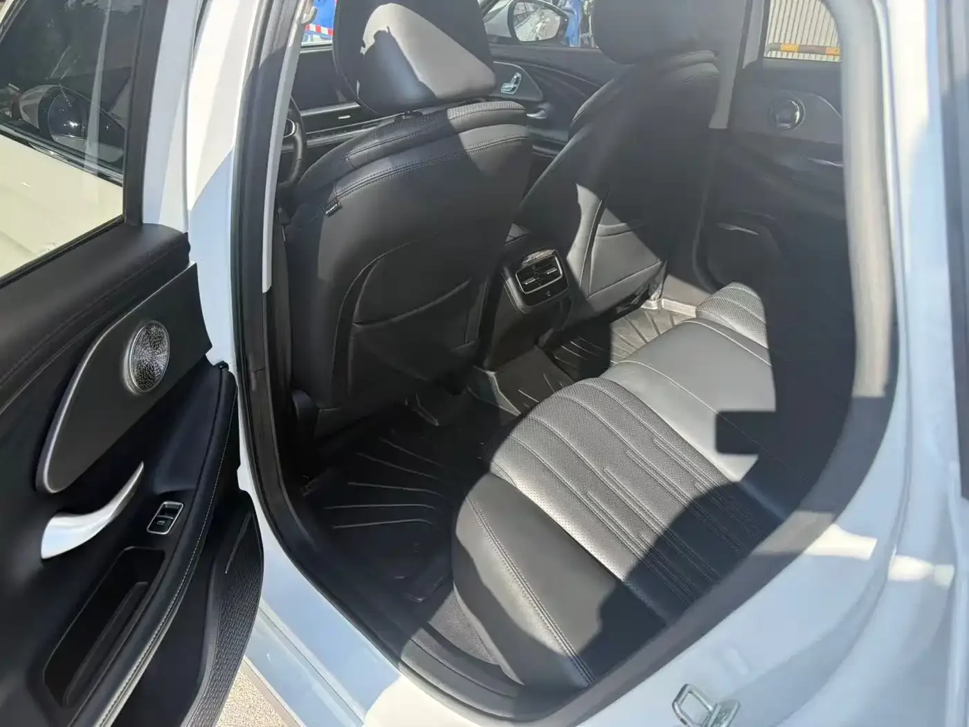 Chery Fengyun Fengyun A8 2024 127 Voyage Edition Standard Type — Фото автомобиля 8