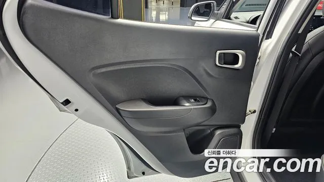 Hyundai Venue Venue 1.6 Modern Plus — Фото автомобиля 24
