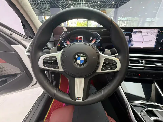 BMW 3 Series — Фото автомобиля 12