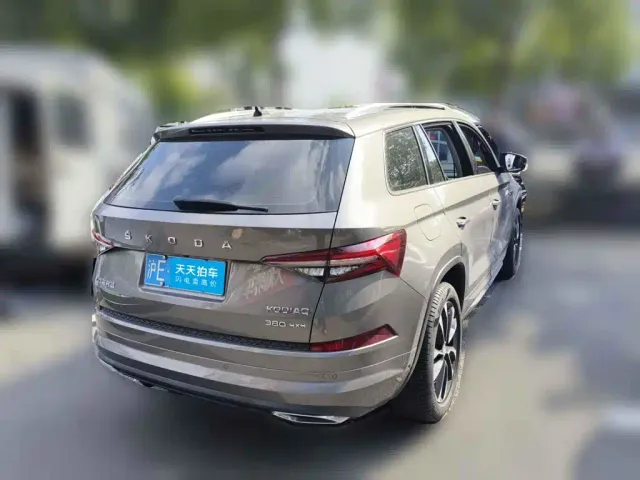 Skoda Kodiaq — Фото автомобиля 2