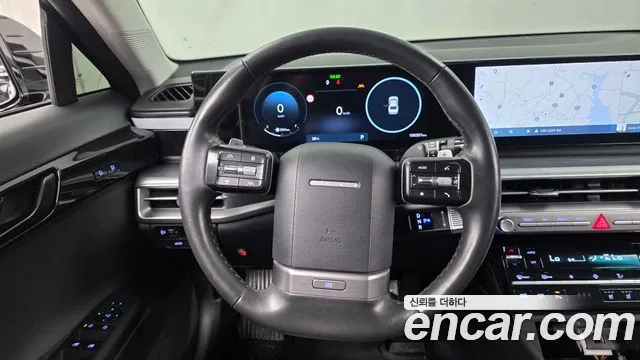 Hyundai Grandeur GN7 — Фото автомобиля 18