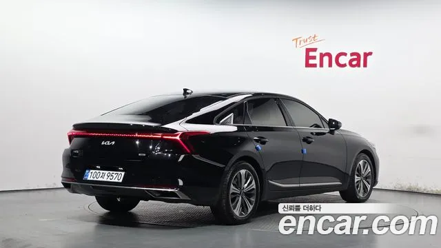 Kia K8 Hybrid — Фото автомобиля 2