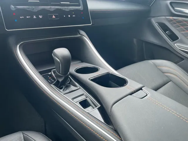 Toyota Avalon — Фото автомобиля 20