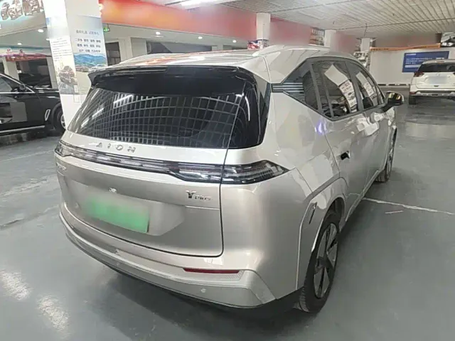 GAC Aion Y — Фото автомобиля 6