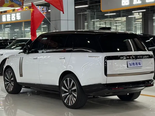 Land Rover Range Rover — Фото автомобиля 3