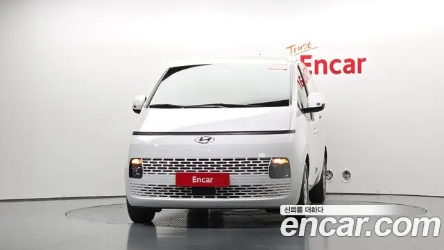 Hyundai Staria — Фото автомобиля 2